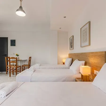 Fysalida's Coastal Gem 4 - Steps Away From The Sea Apartment *