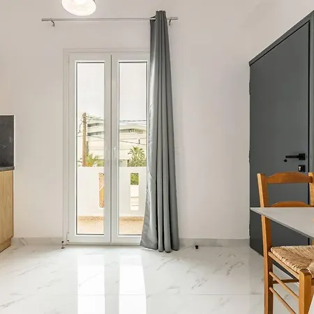 Fysalida's Coastal Gem 4 - Steps Away From The Sea *